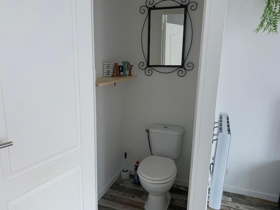 Appartement Avec Cours Gien Exteriér fotografie