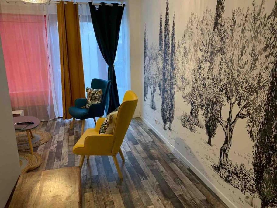 Appartement Avec Cours Gien Exteriér fotografie